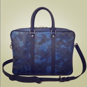 Louis vuitton macbook bag